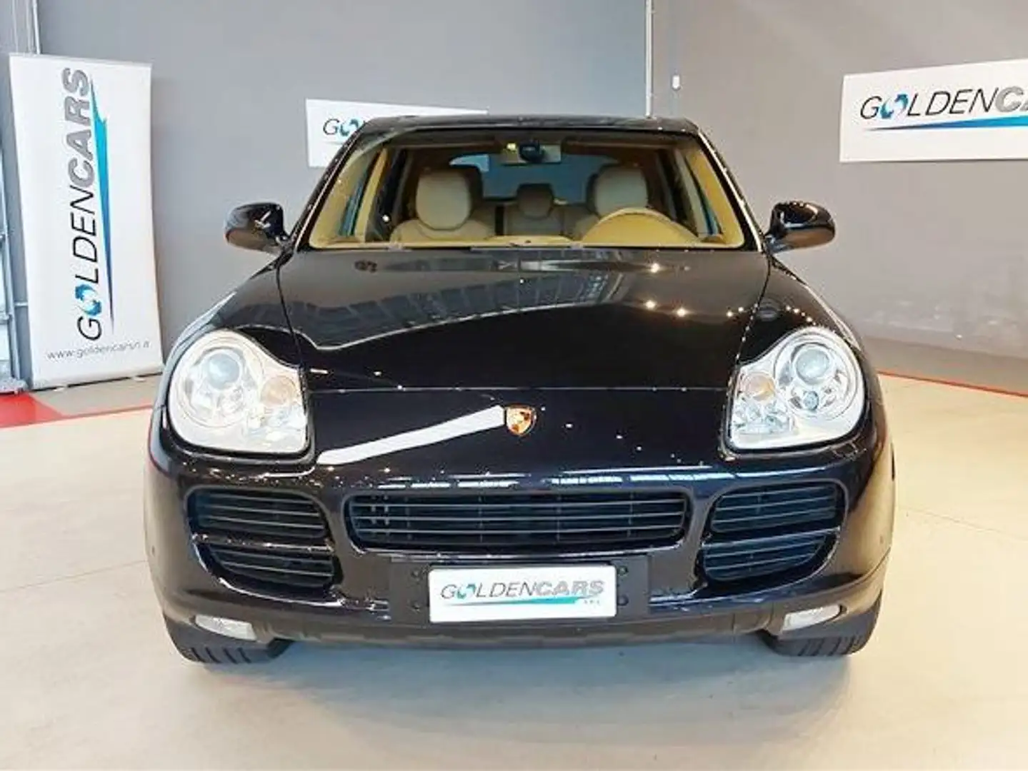 Porsche Cayenne 3.2 V6 Nero - 2