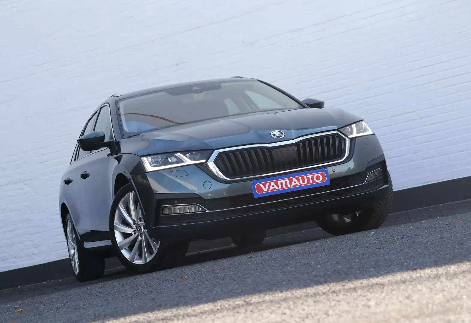 Skoda Octavia Combi iV 1.4 TSI PHEV Style - Keyless/AdaptiveCC Gris - 2