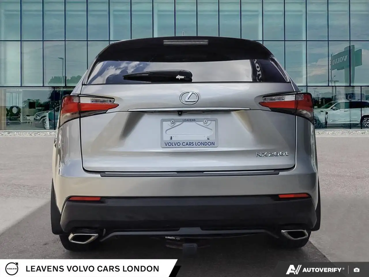 Lexus NX снимка Lexus NX
