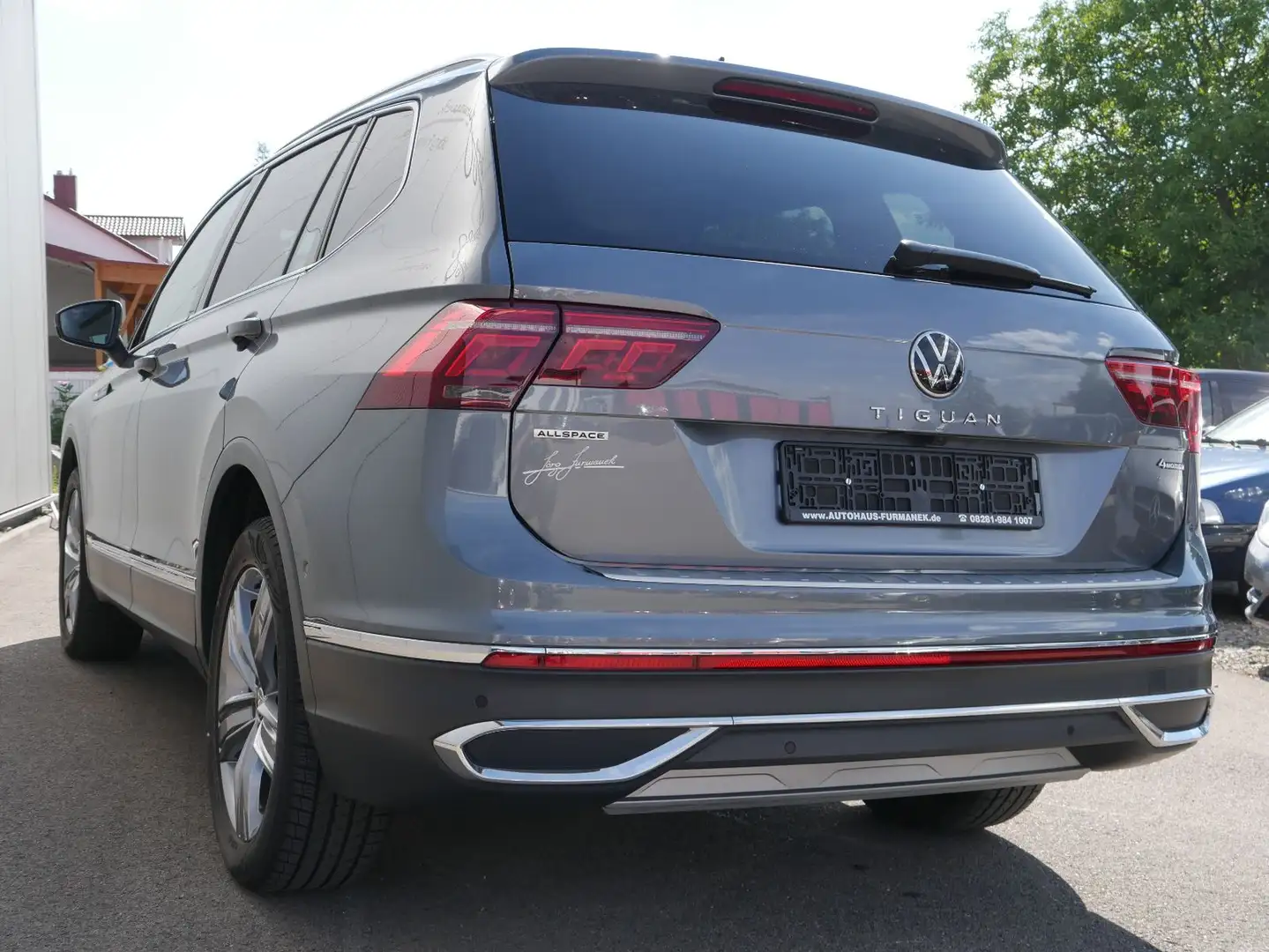Volkswagen Tiguan Allspace 2.0 TSI Eleg. 4M AHK/7-SITZE/STH Gris - 2
