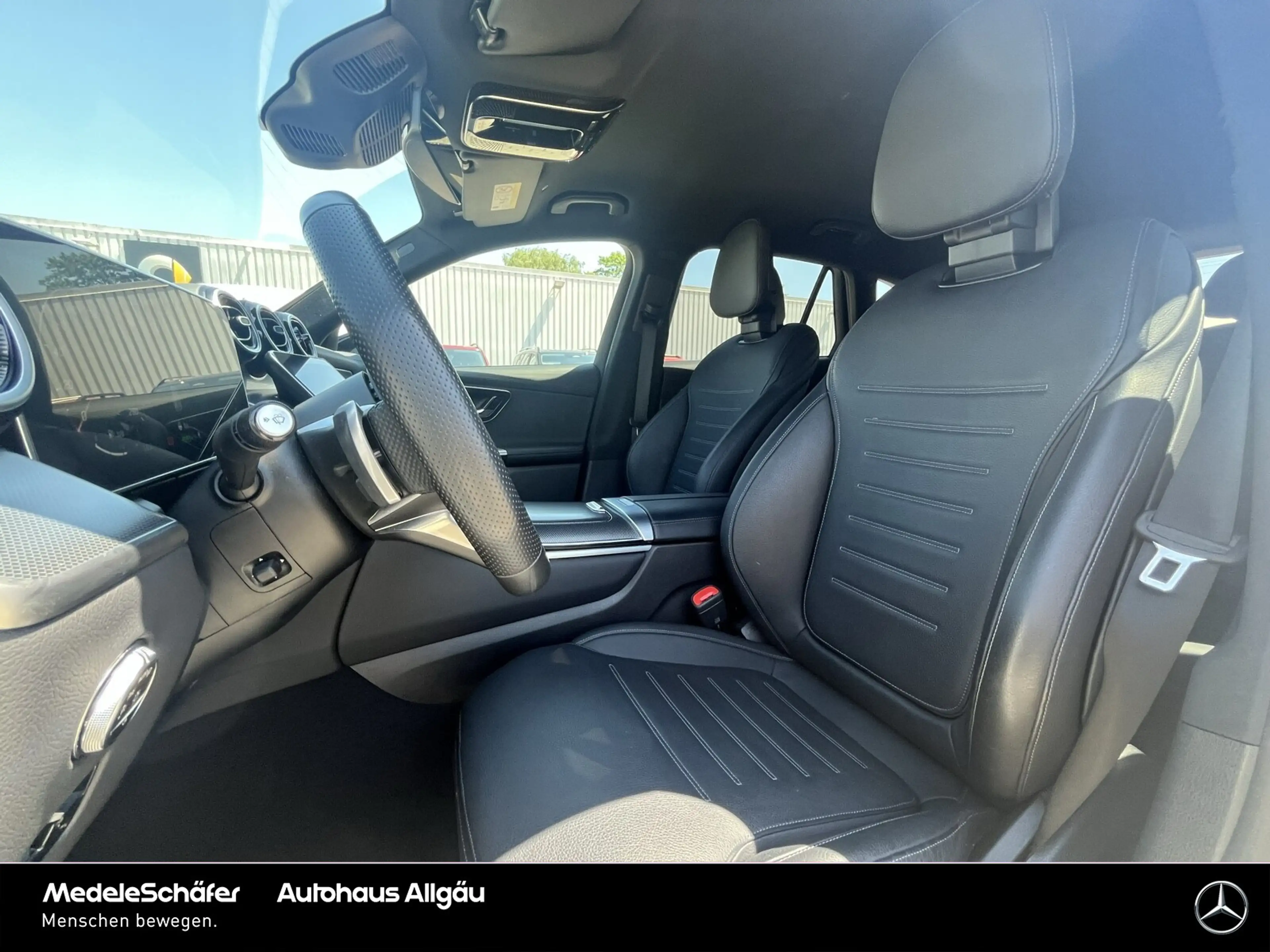 Mercedes-Benz GLC 400 GLC 400 e 4M AMG Night 20" AHK Fahr-Assi D-Light — photo 11