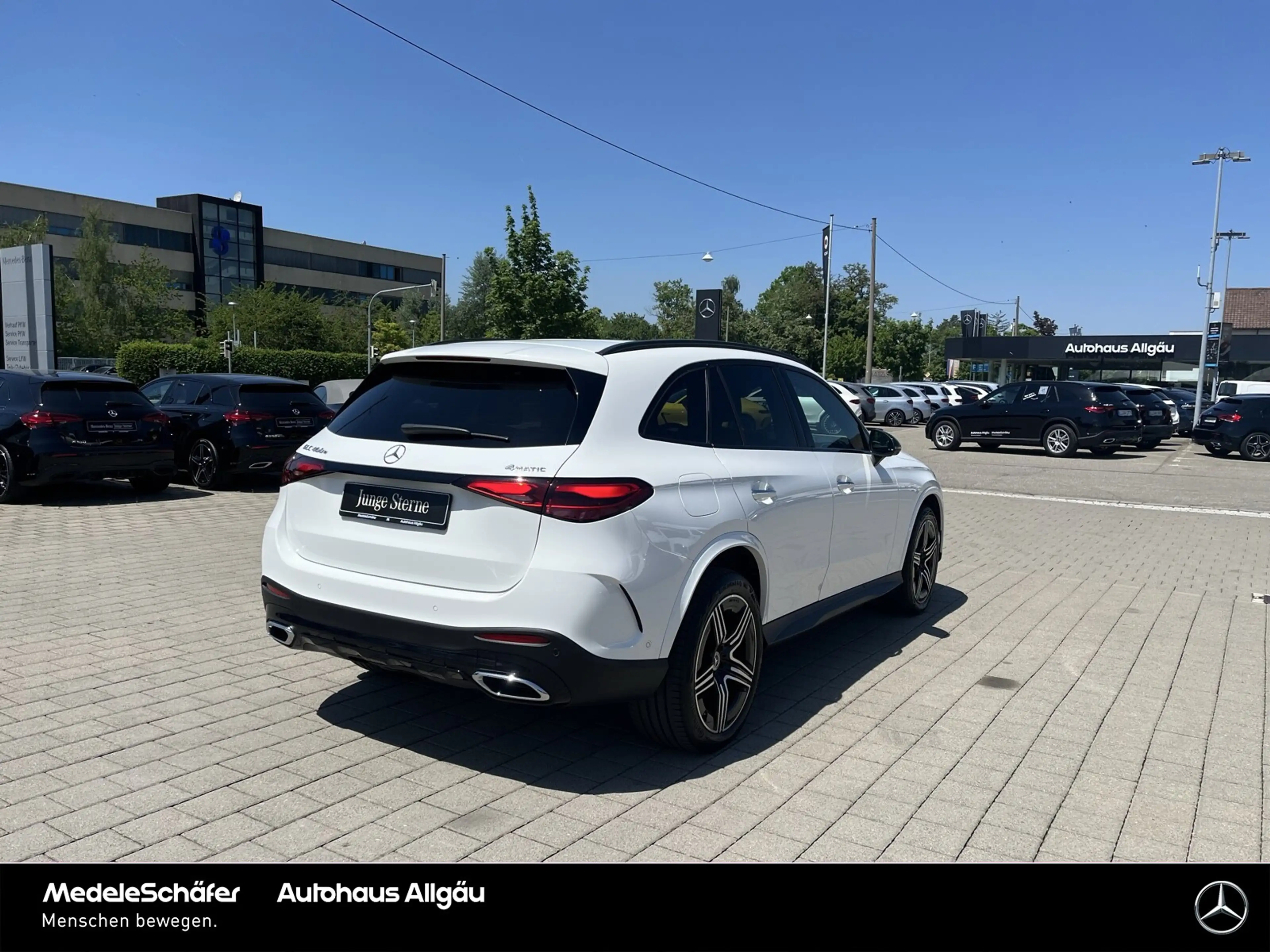 Mercedes-Benz GLC 400 GLC 400 e 4M AMG Night 20" AHK Fahr-Assi D-Light — photo 6