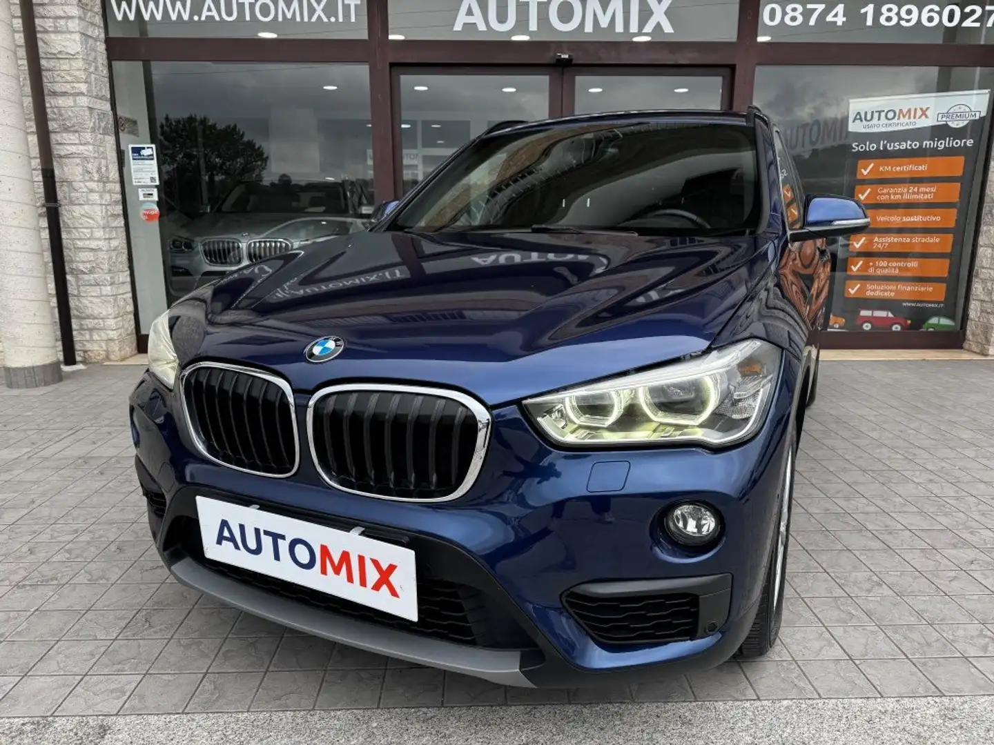 BMW X1 xdrive18d Advantage Blauw - 2