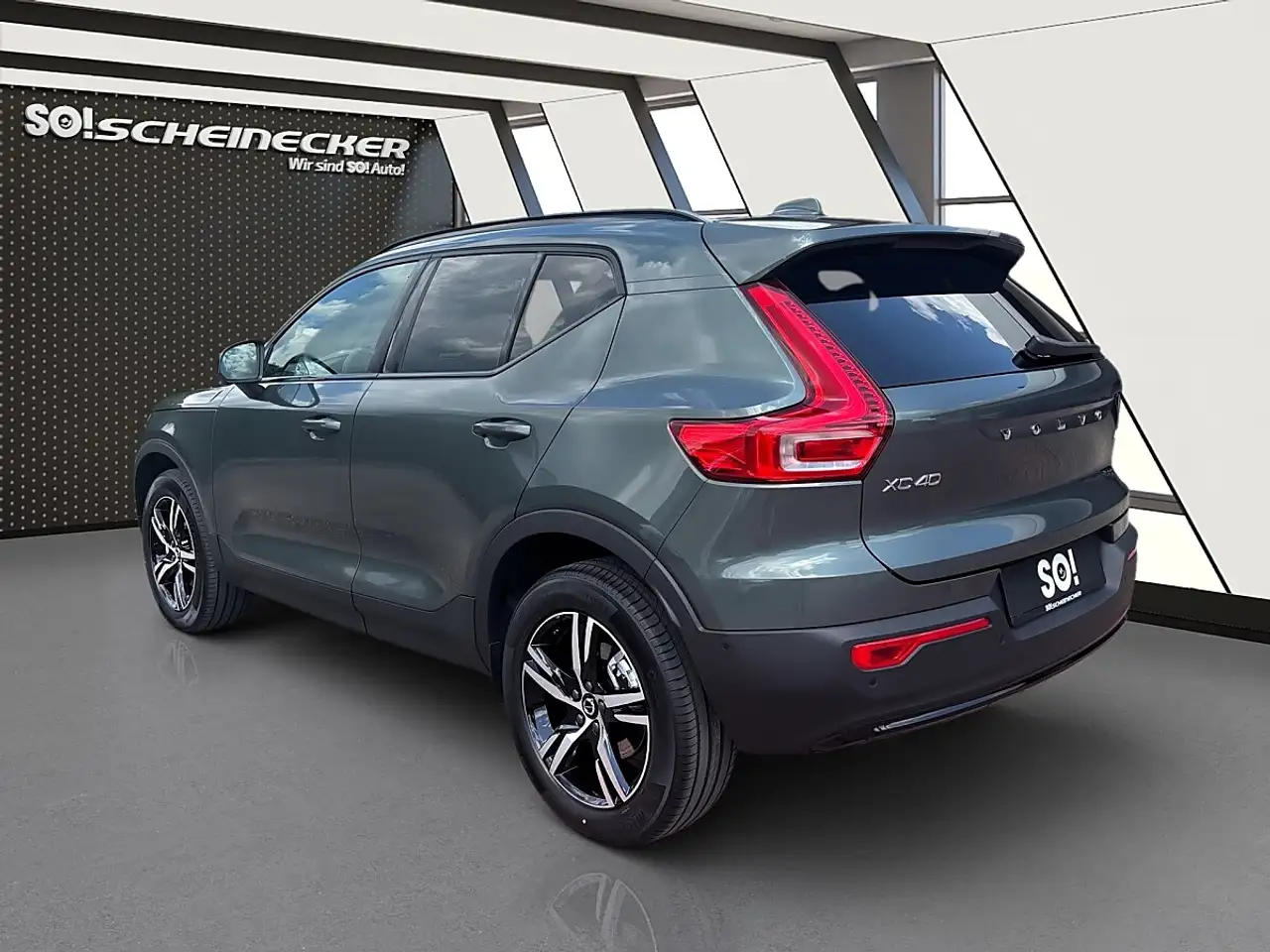 Volvo XC40 2026
