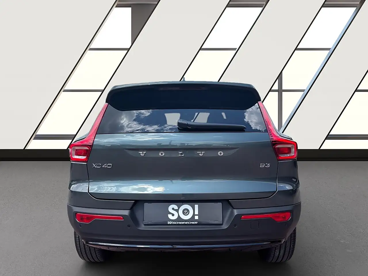 Volvo XC40 2026