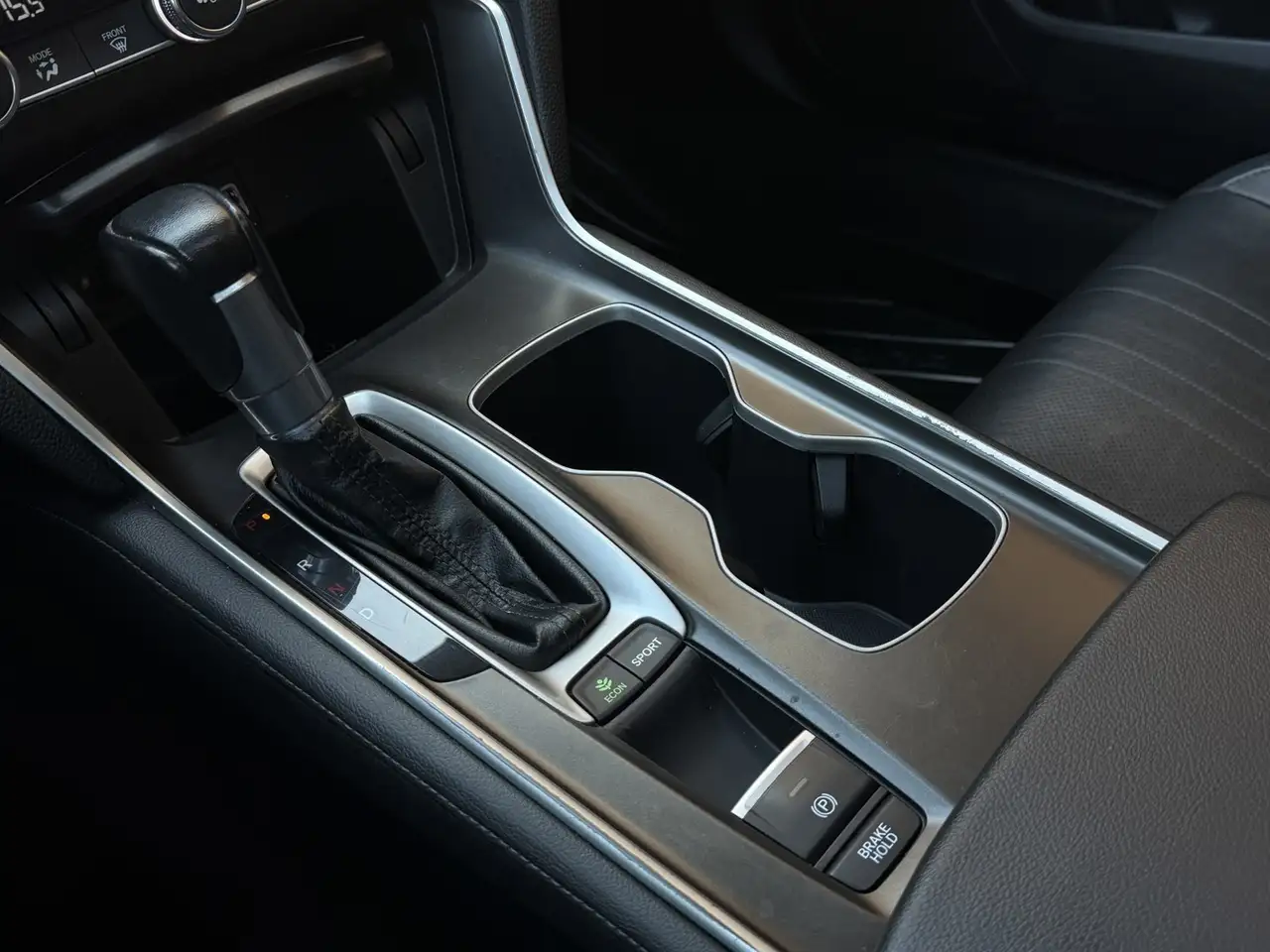 Honda Accord снимка Honda Accord