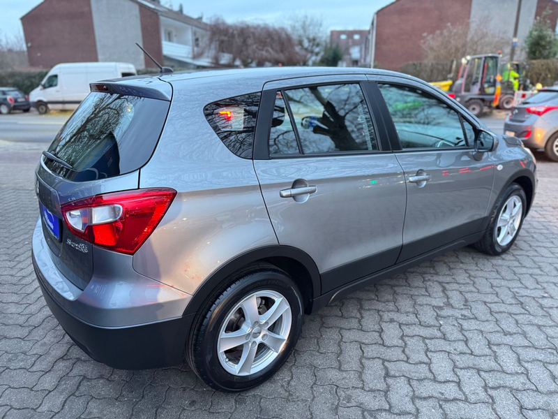 Suzuki SX4 S-Cross Club*TEMPOMAT*KLIMA*ALU*TOP* — photo 9