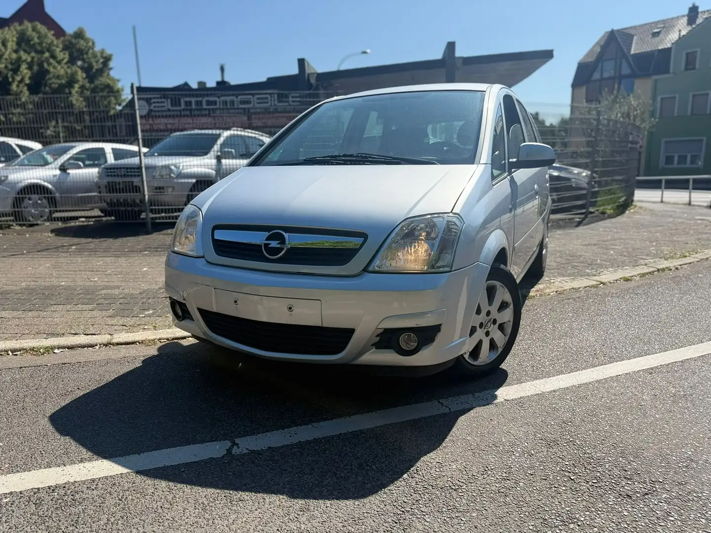 Opel Meriva 1.4 Cosmo*Klima*EFH*TÜV&ServiceNEU*El.Spiegel* Argento - 1