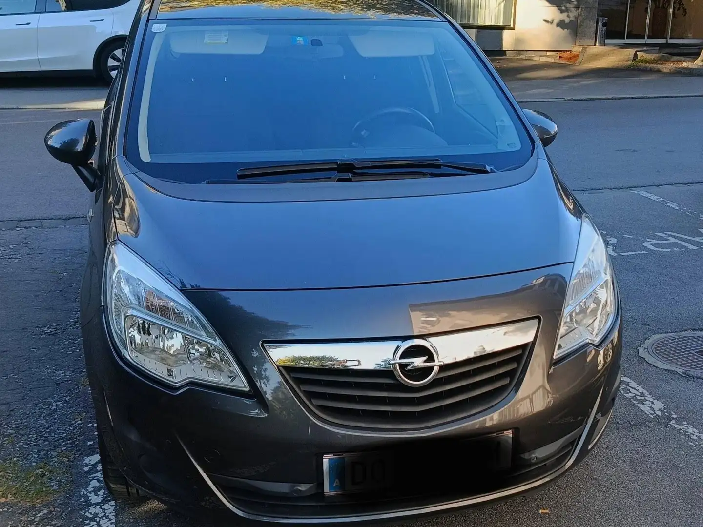 Opel Meriva Meriva 1,7 CDTI iCon Edition DPF iCon Edition Grau - 2