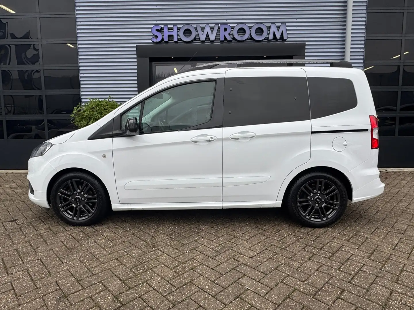 Ford Tourneo Courier 1.0 Titanium Camera|Stoelverwarming|Lichtmetalenve Wit - 2