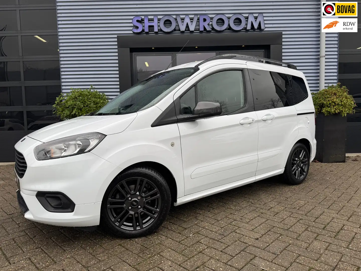Ford Tourneo Courier 1.0 Titanium Camera|Stoelverwarming|Lichtmetalenve Wit - 1