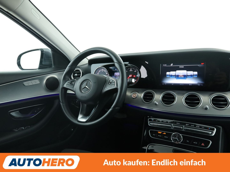 Mercedes-Benz E 220 E 220 d T 4Matic Avantgarde Aut. *NAVI*LED*PDC*SHZ — photo 13