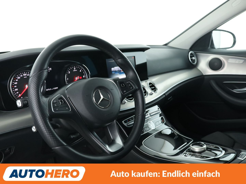 Mercedes-Benz E 220 E 220 d T 4Matic Avantgarde Aut. *NAVI*LED*PDC*SHZ — photo 11