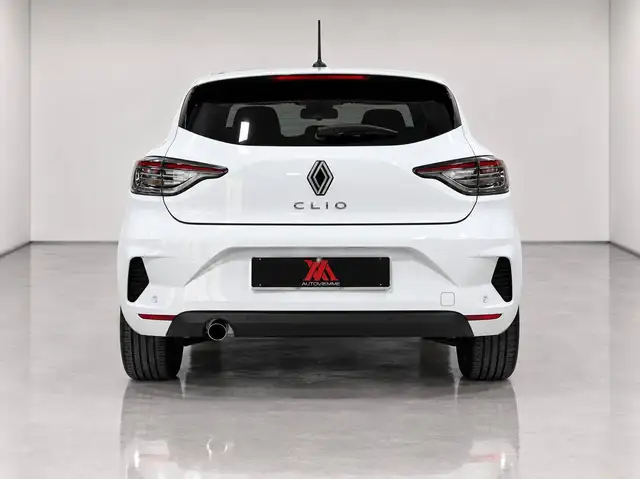 Renault Clio view 4