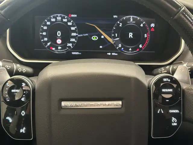 Land Rover Range Rover Sport view 12