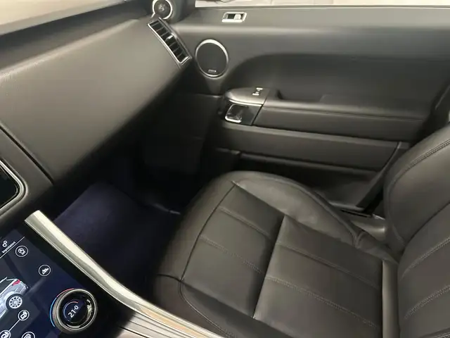 Land Rover Range Rover Sport view 22
