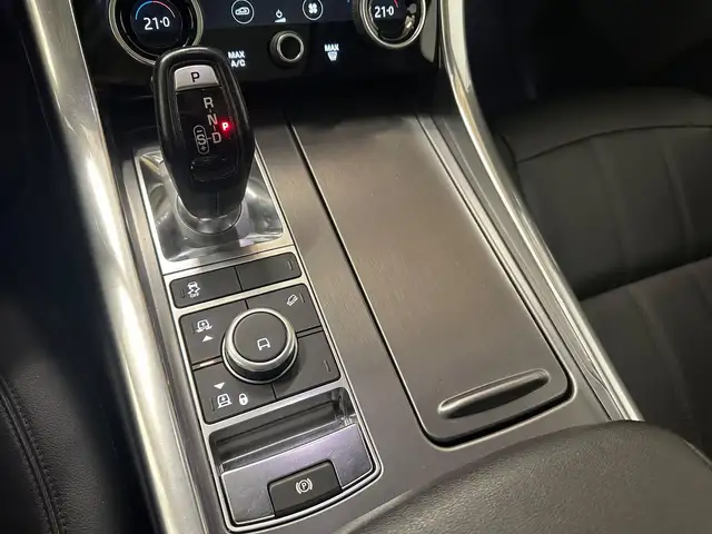 Land Rover Range Rover Sport view 24