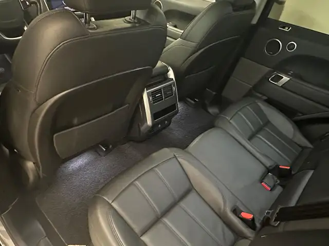 Land Rover Range Rover Sport view 28