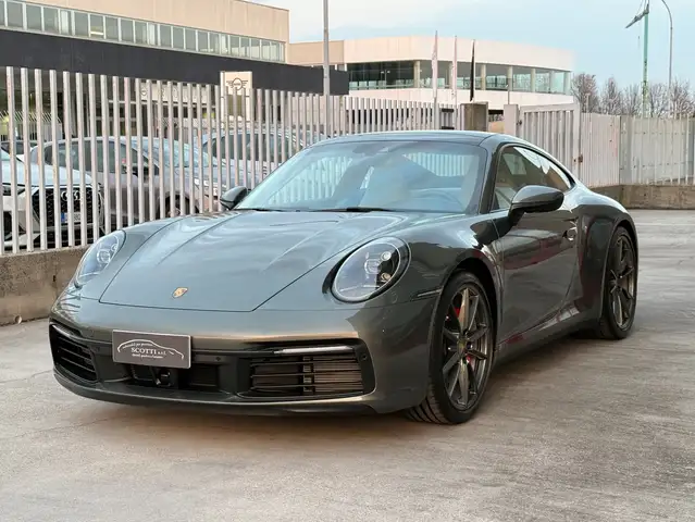 Porsche 992 911 Carrera Coupe 3.0 4S PDK