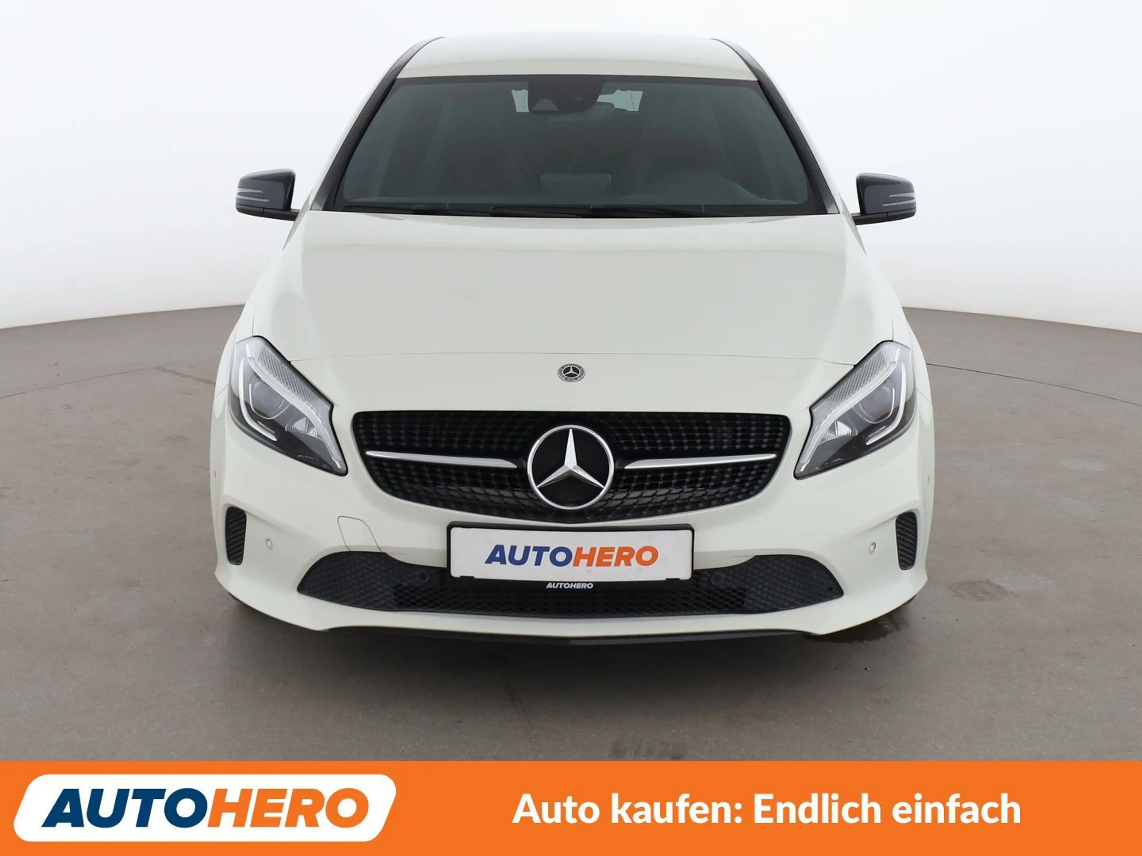Mercedes-Benz A 220 A 220 4Matic Urban Aut*NAVI*LED*TEMPO*PDC*SHZ* — photo 9