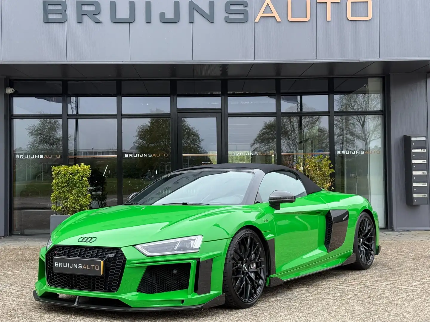 Audi R8 Spyder 5.2 FSI quattro Plus ABT Micrommata Green|C Verde - 1