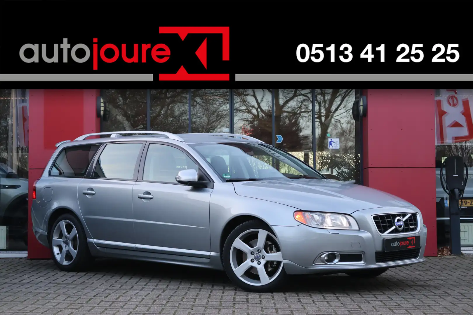Volvo V70 2.0T R-Edition | Origineel NL | 1ste Eigenaar | Tr Grau - 1