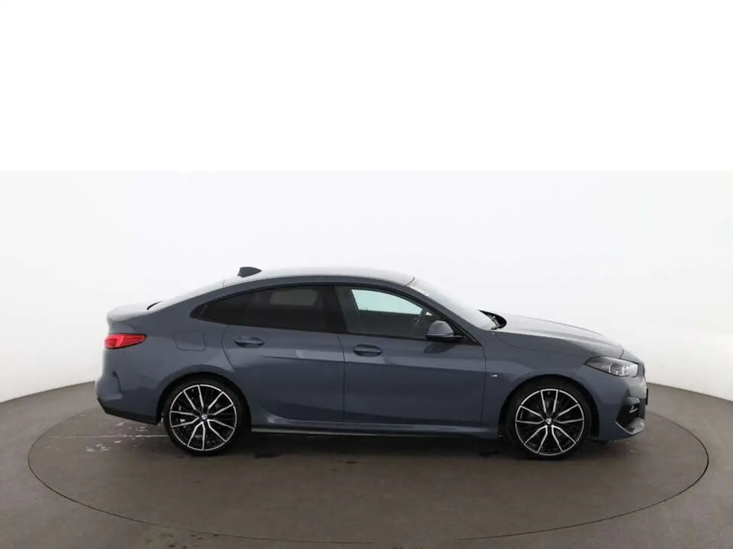 BMW 218 i Gran Coupe M-Sport Aut LED RADAR NAVI LEDER Grigio - 2