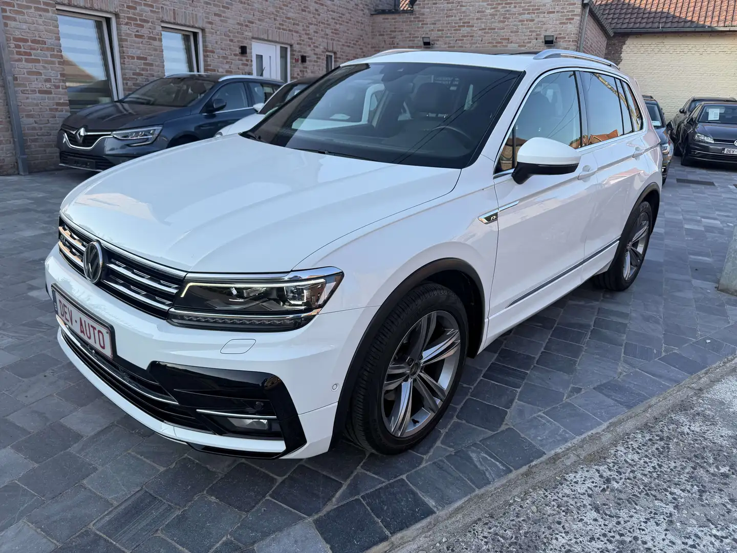 Volkswagen Tiguan 2.0 TDi*R line*TOIT PANO*GPS*XENON*CLiM*CUiR*etc* Blanc - 1