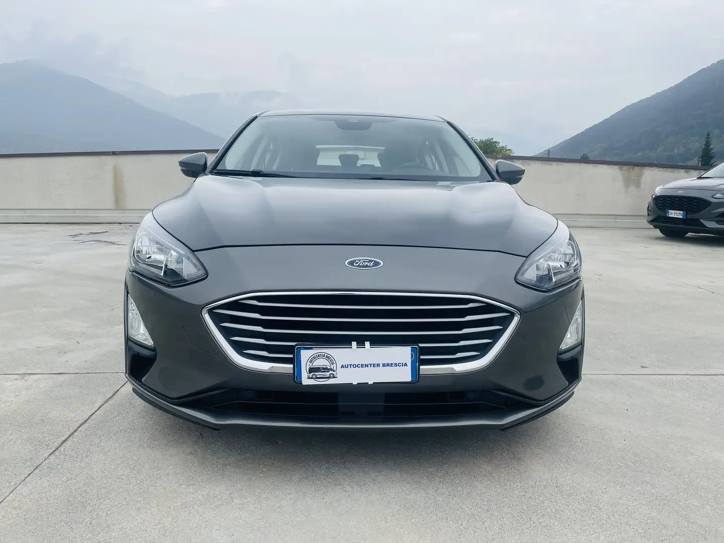 Ford Focus Focus 1.5 120 Cv Automatica Co-pilot s 1Proprietar Gris - 2