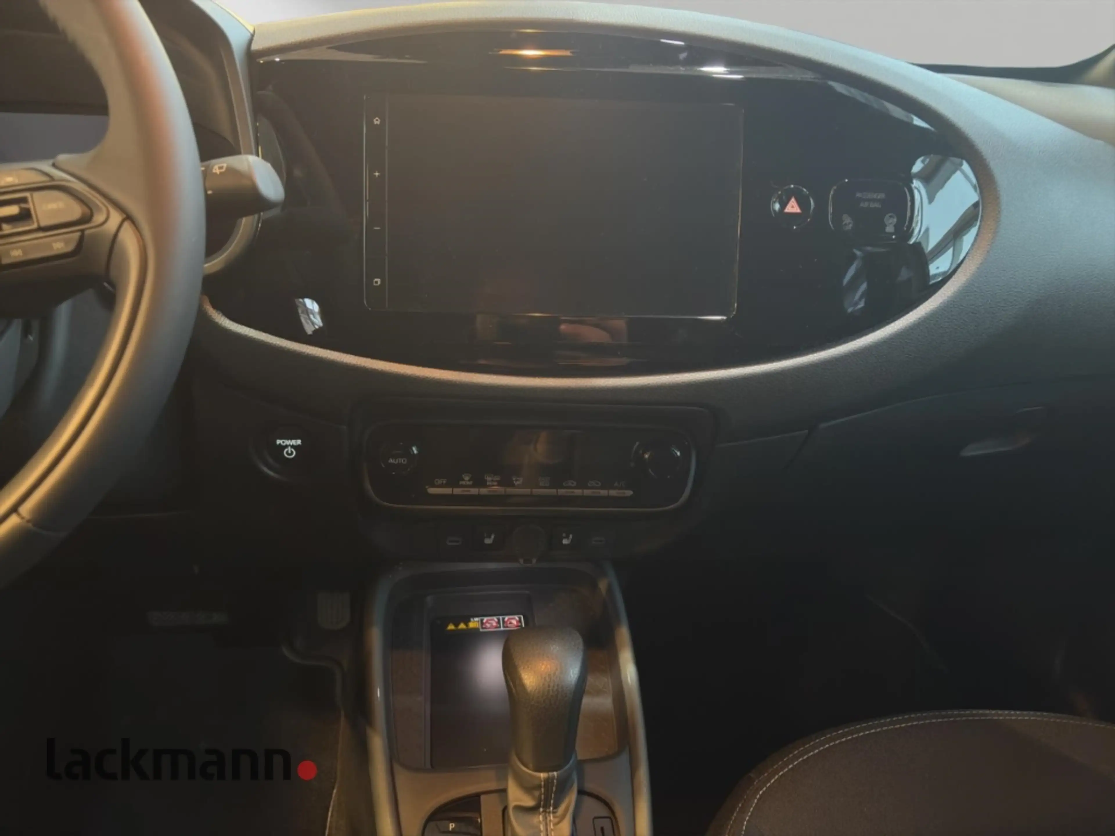 Toyota Aygo X 1,5 Hybrid 5-Türer Teamplayer*CarPlay* — photo 12