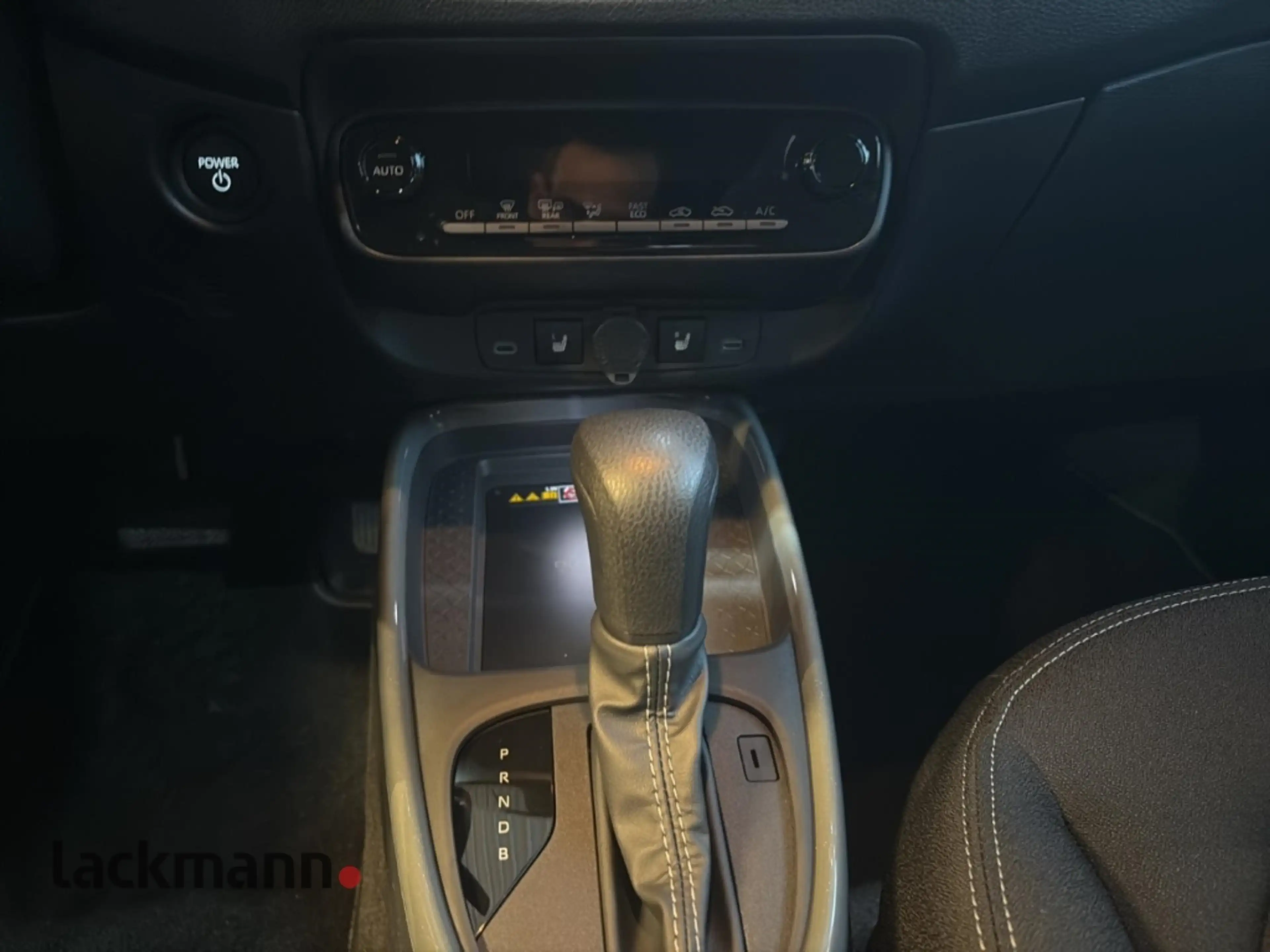 Toyota Aygo X 1,5 Hybrid 5-Türer Teamplayer*CarPlay* — photo 13