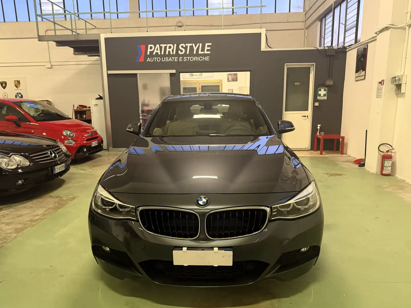 BMW 325 Serie 3 Gran Turismo 325d MSPORT TAGLIANDI BMW Grijs - 2