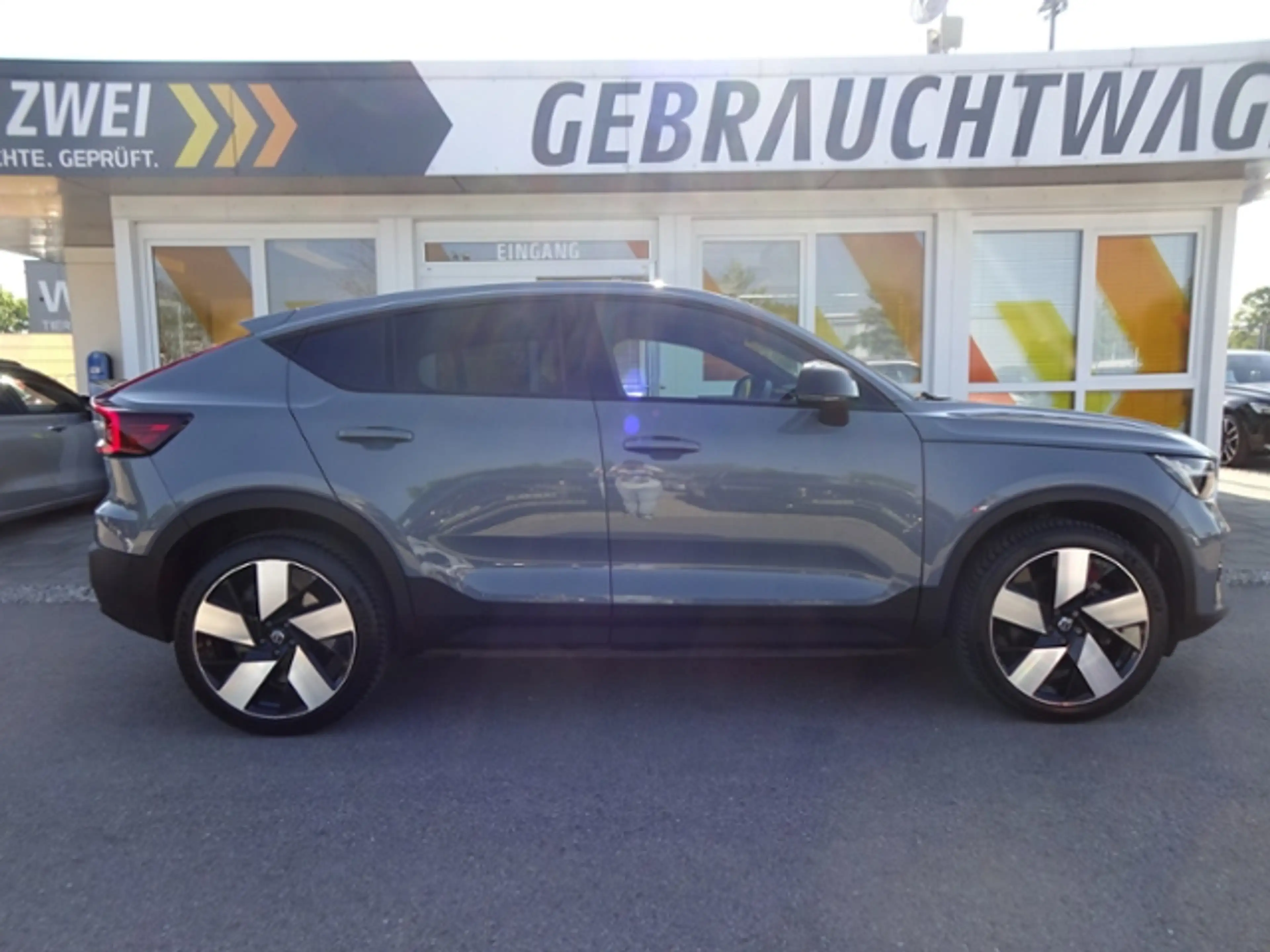 Volvo C40 P8 Ultimate Pure Electric Twin Engin AWD ACC — photo 8