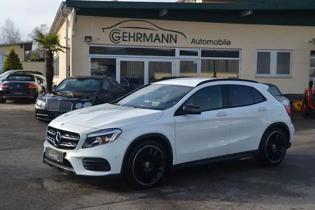 Mercedes-Benz GLA 250 AMG Sport Paket, Night Paket, 19 Zoll