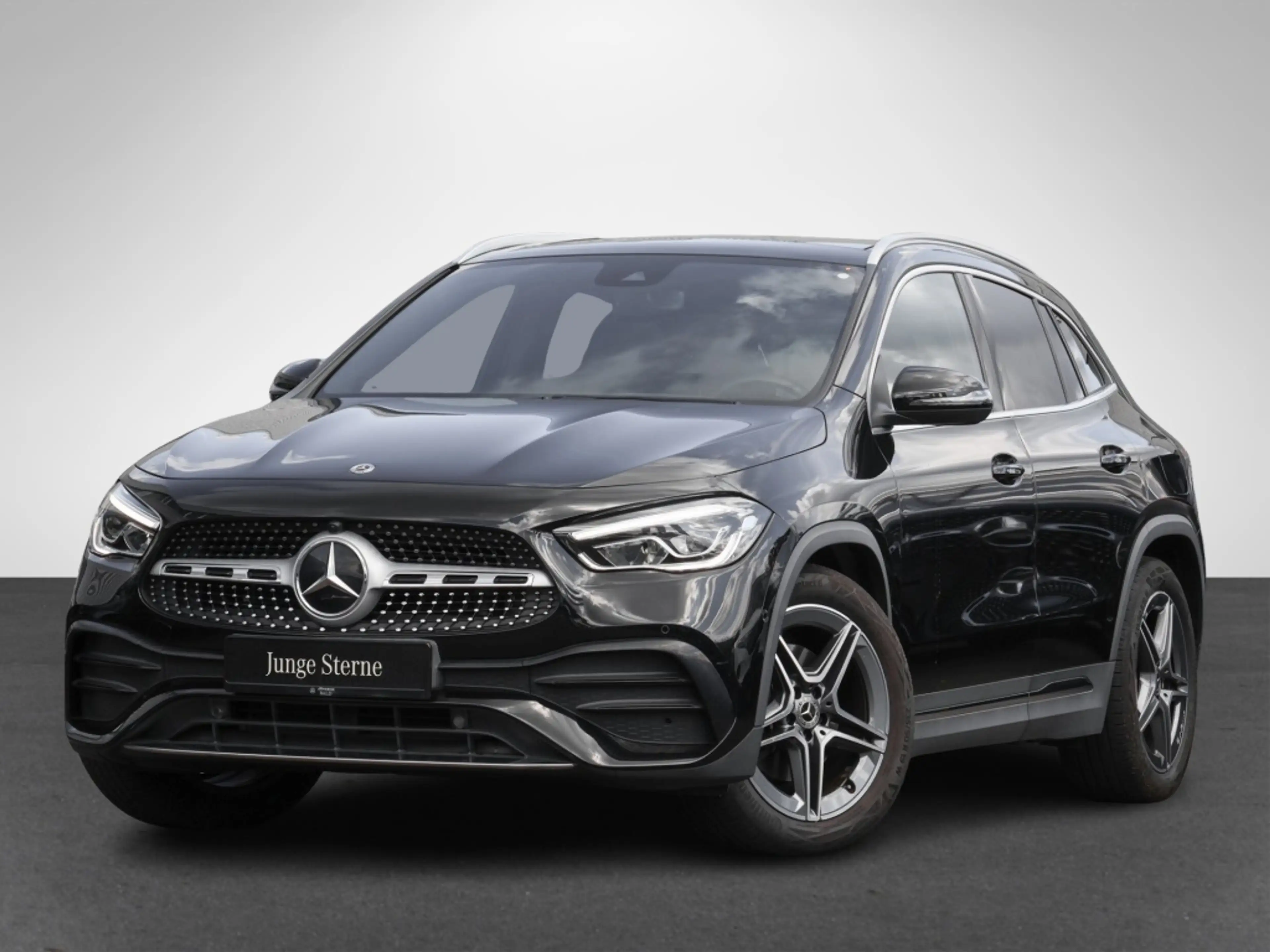 Mercedes-Benz GLA 250 4M AMG-Sport+Pano+Ambiente+Cam+LED+SHD — photo 2