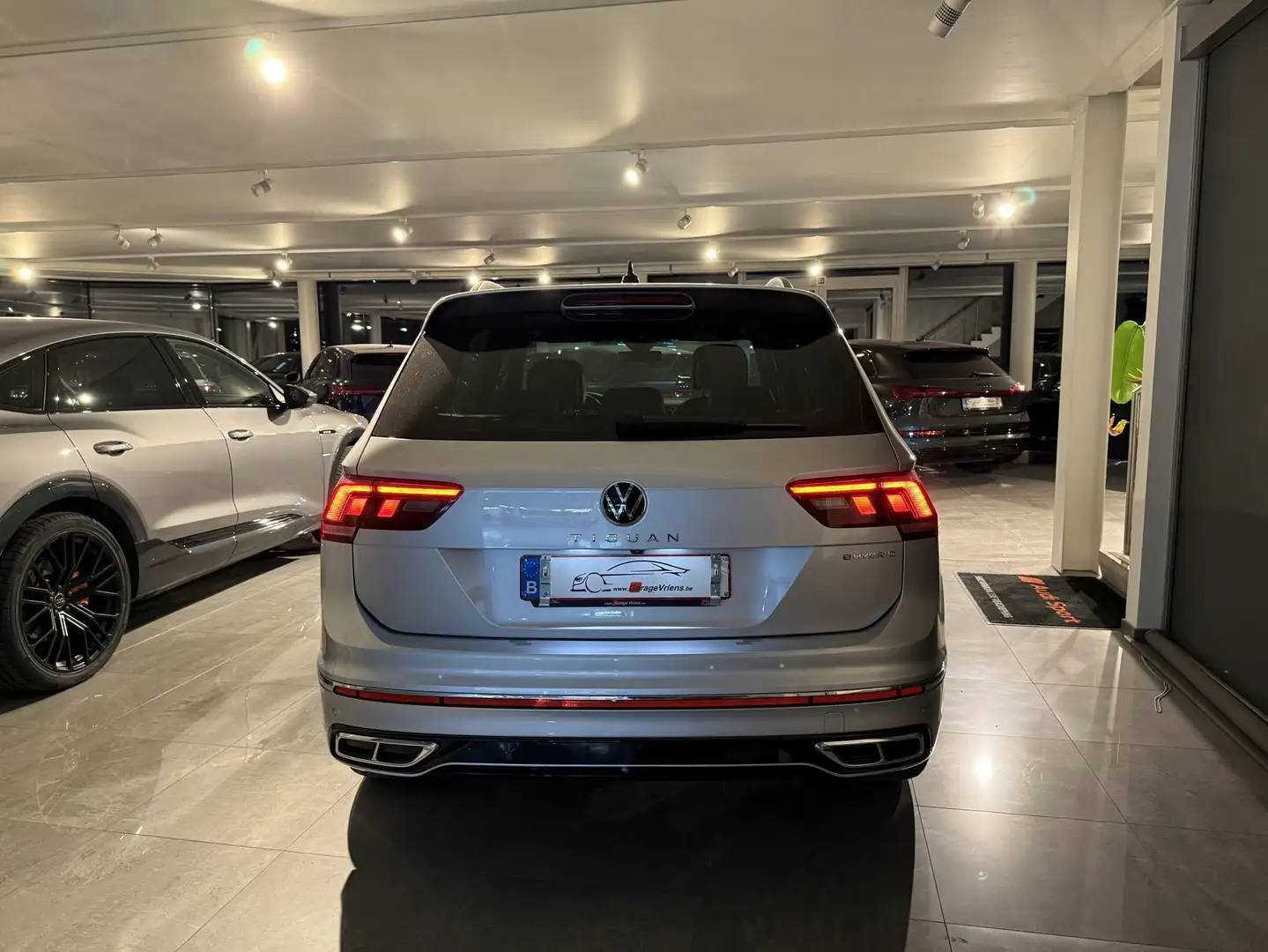 Volkswagen Tiguan PLUG IN HYBRID * 2x R-LINE * LED * CAMERA * APP * Argent - 2