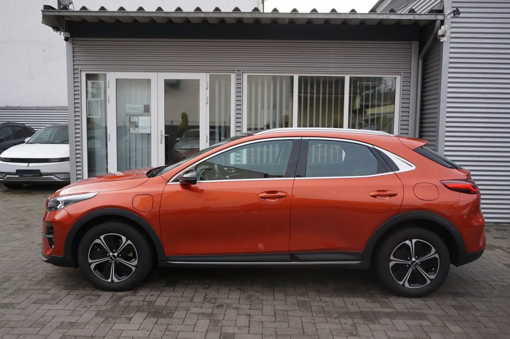 Kia XCeed Spirit Plug-in Navi PDC KAM ACC LKA Carpla Oranje - 2