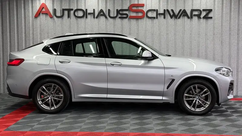 Annonce voiture d'occasion BMW X4 - CARADIZE