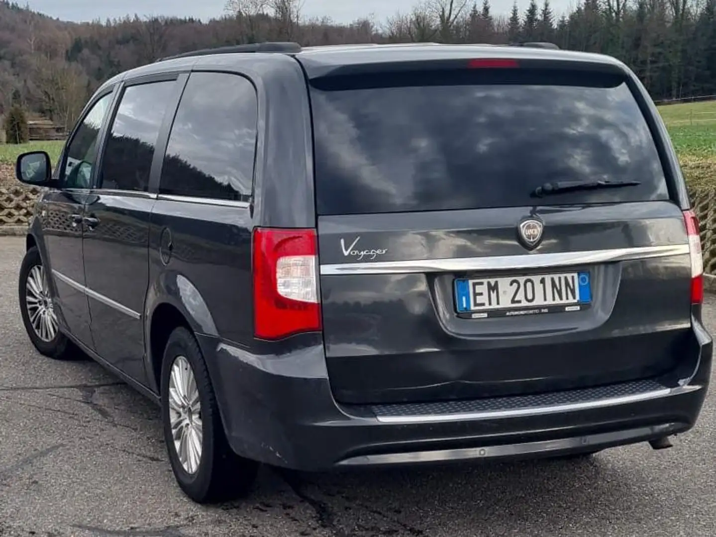 Lancia Voyager Voyager V 2.8L Gold 163cv auto Чорний - 1