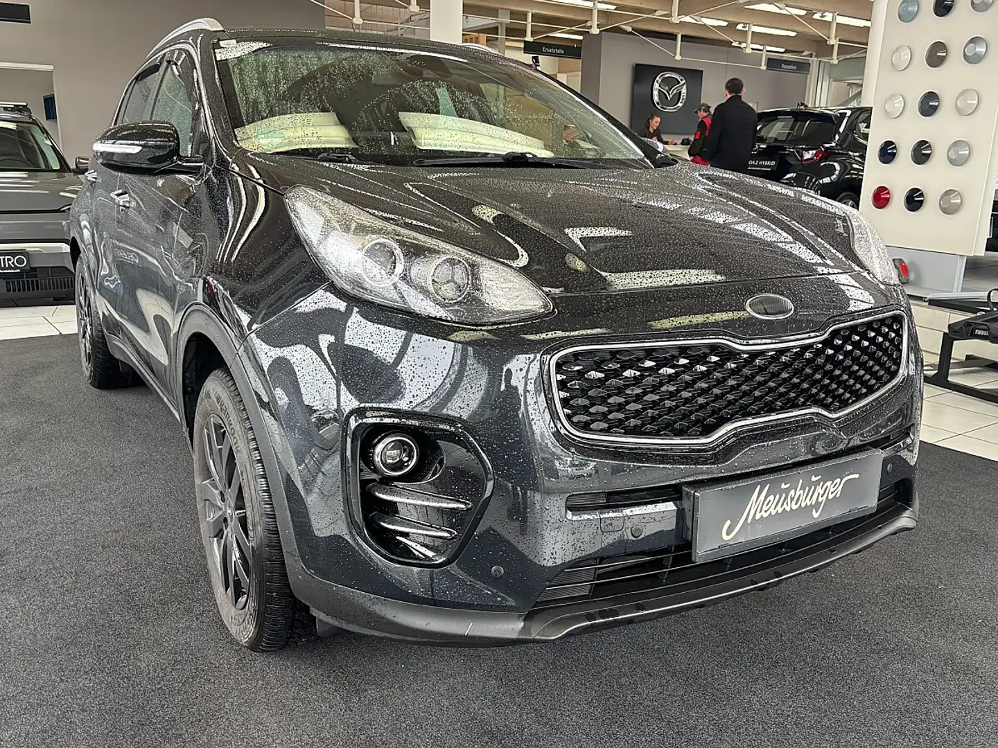 Kia Sportage 1,6 GDI ISG Österreich Edition Schwarz - 2
