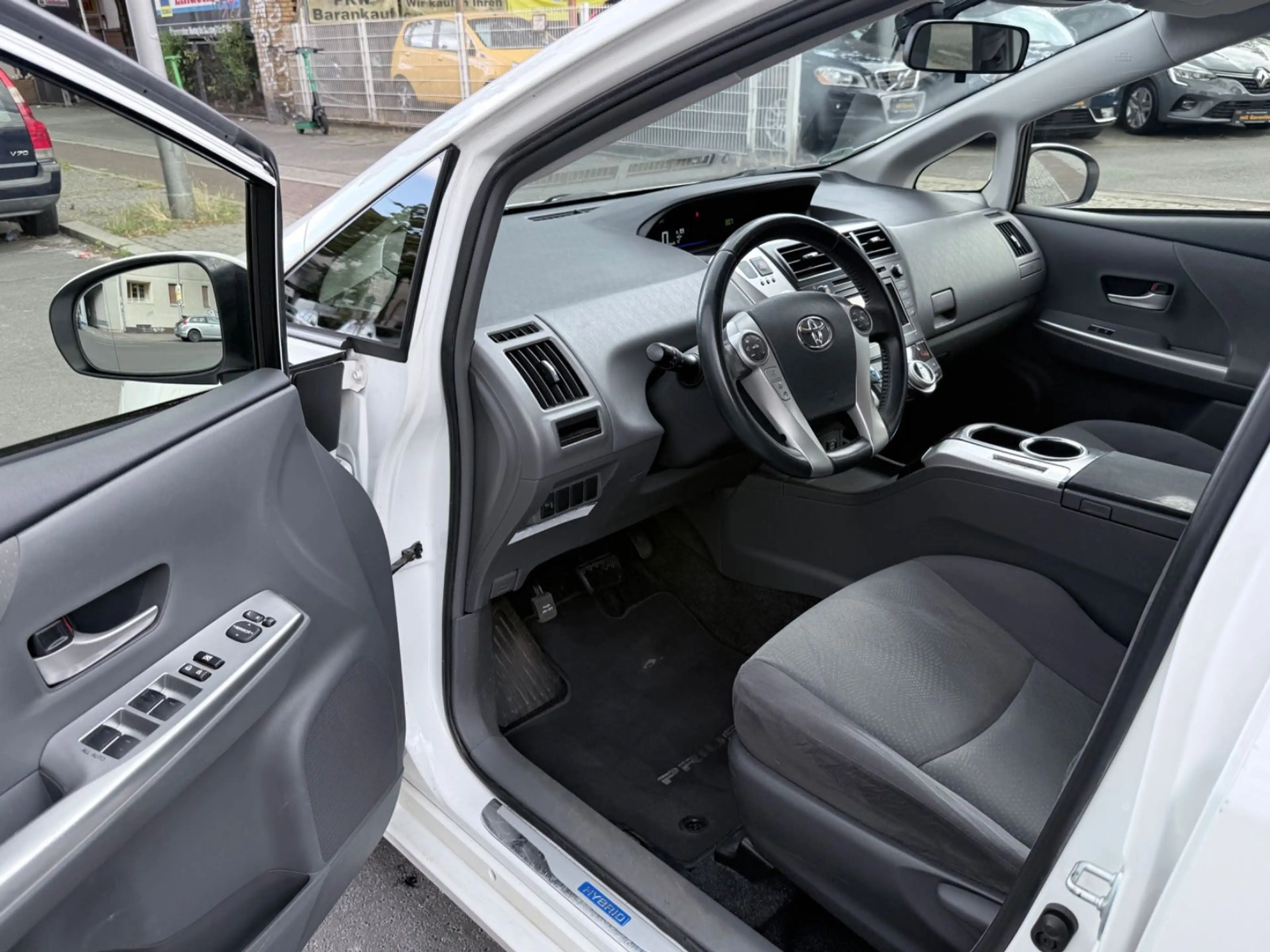 Toyota Prius+ PRIUS+ 1.8 HYBRID+7-SITZER+2.HAND+NAVI+ — photo 8