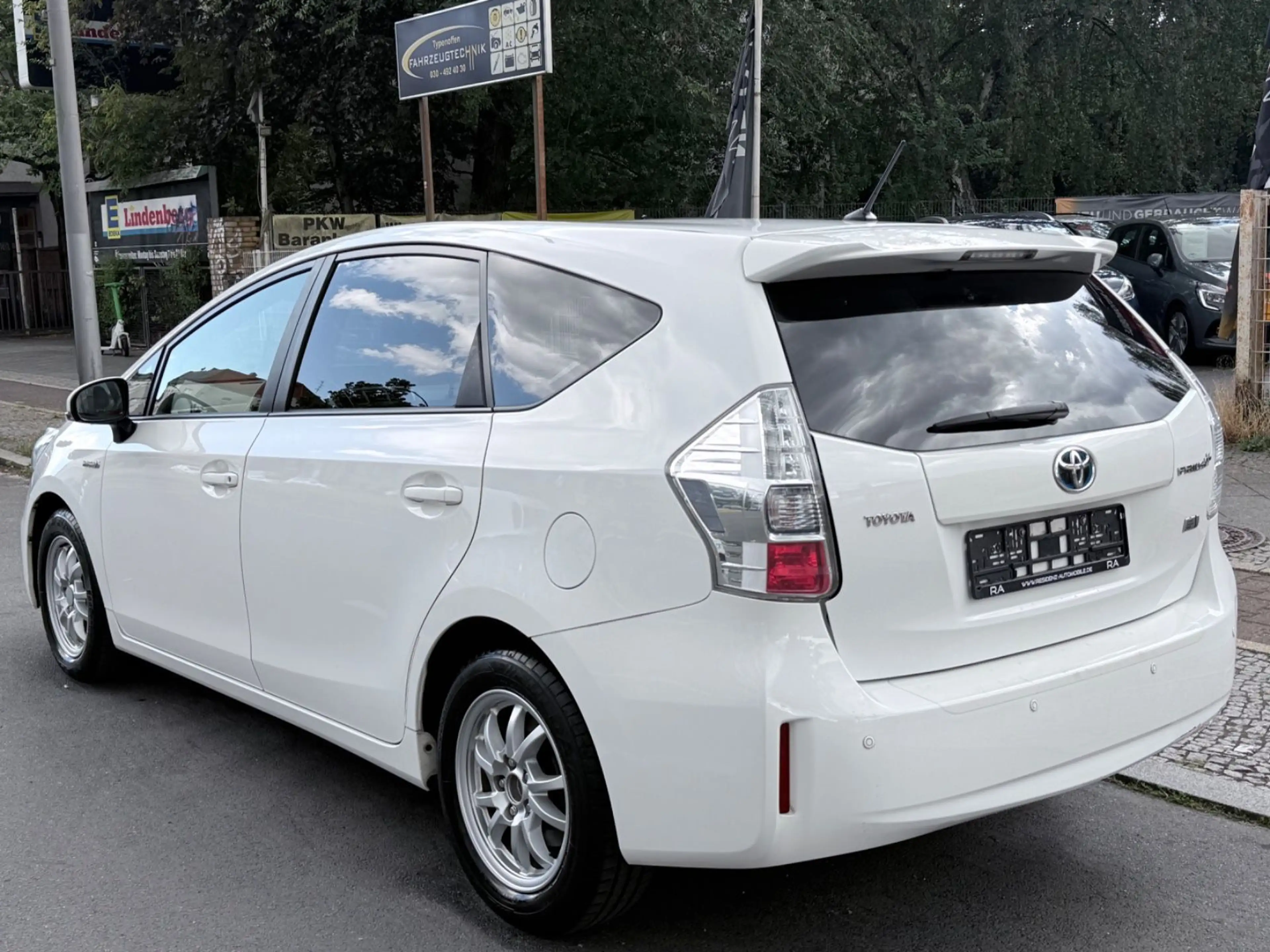 Toyota Prius+ PRIUS+ 1.8 HYBRID+7-SITZER+2.HAND+NAVI+ — photo 6