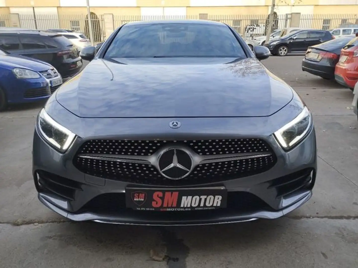 Mercedes-Benz CLS 350 350d 4Matic Aut. Gris - 2