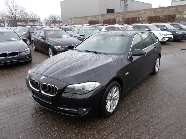 BMW 523 523i, 3.0,touring AHK, SHZ, PDC, Luftfederung