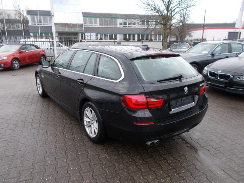 BMW 523 523i, 3.0,touring SHZ, PDC, Luftfederung — photo 7
