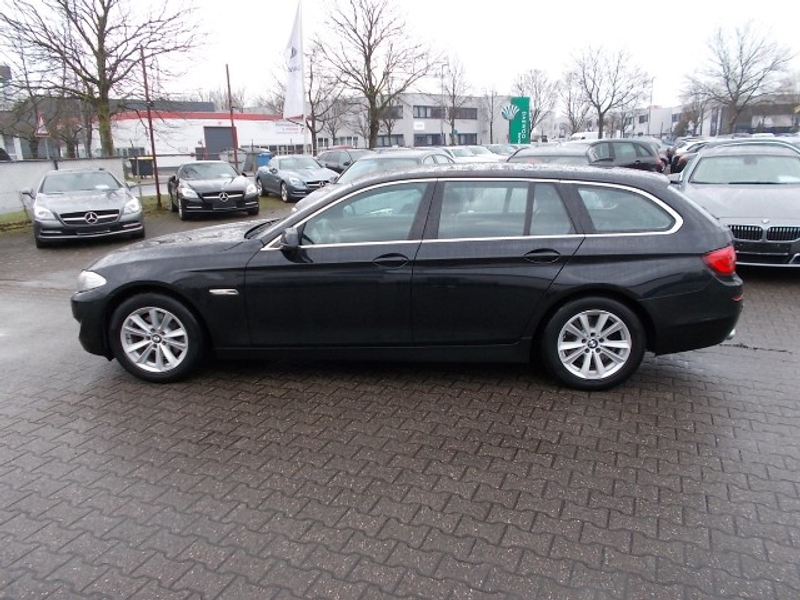 BMW 523 523i, 3.0,touring SHZ, PDC, Luftfederung — photo 8