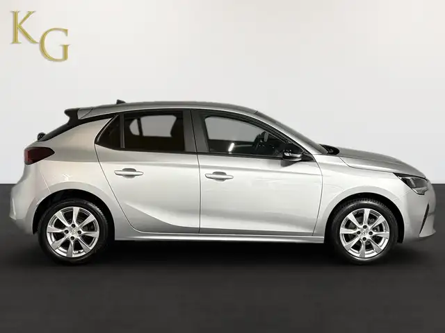 Opel Corsa view 8