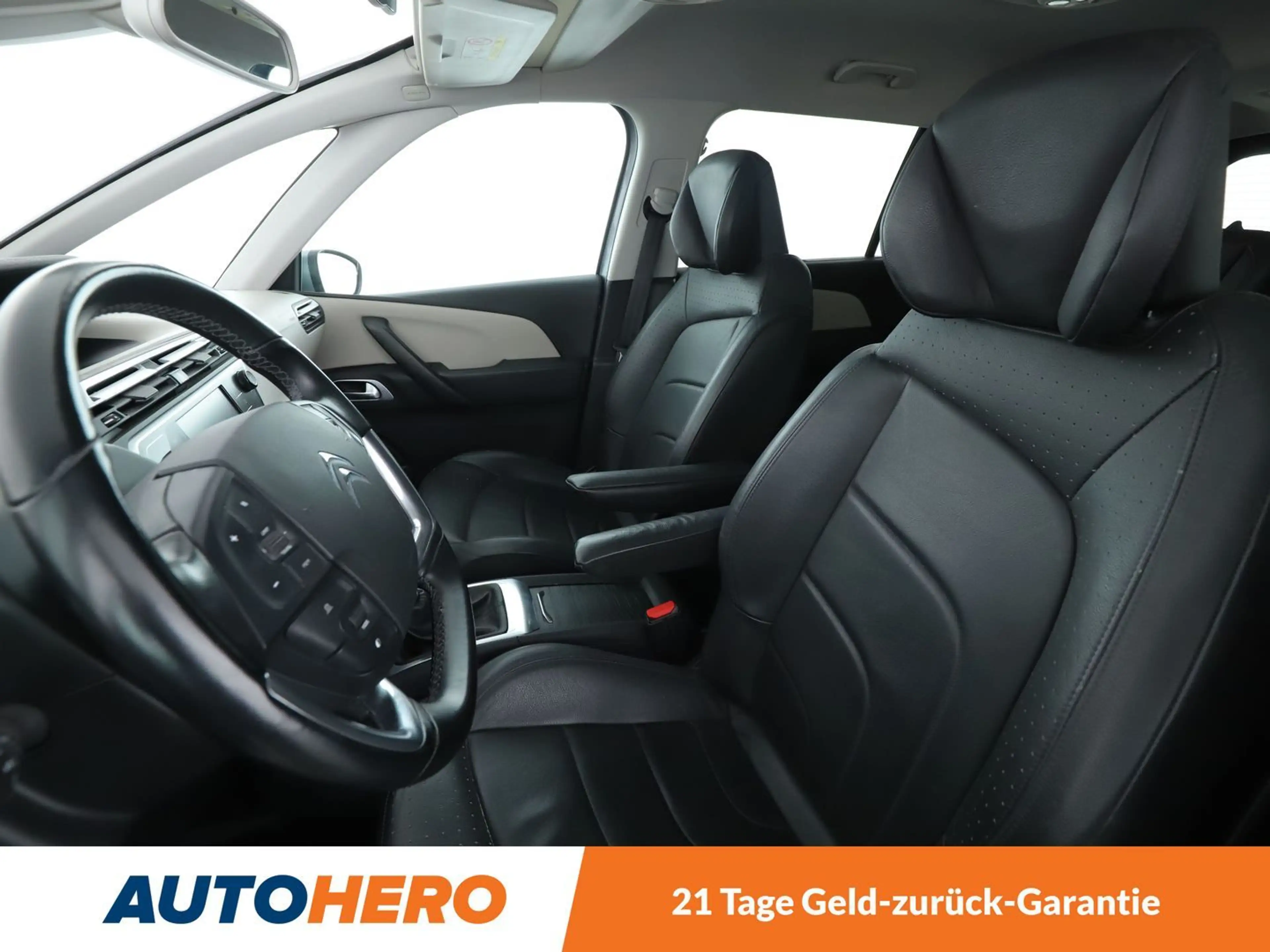 Citroen Grand C4 Picasso 1.2 e-THP Shine*7-SITZER*NAVI*XENON*TEMPO*CAM*AHK* — photo 10