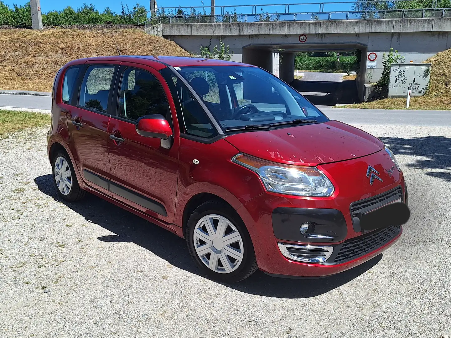 Citroen C3 Picasso 1,4 16V VTi Comfort Rot - 1