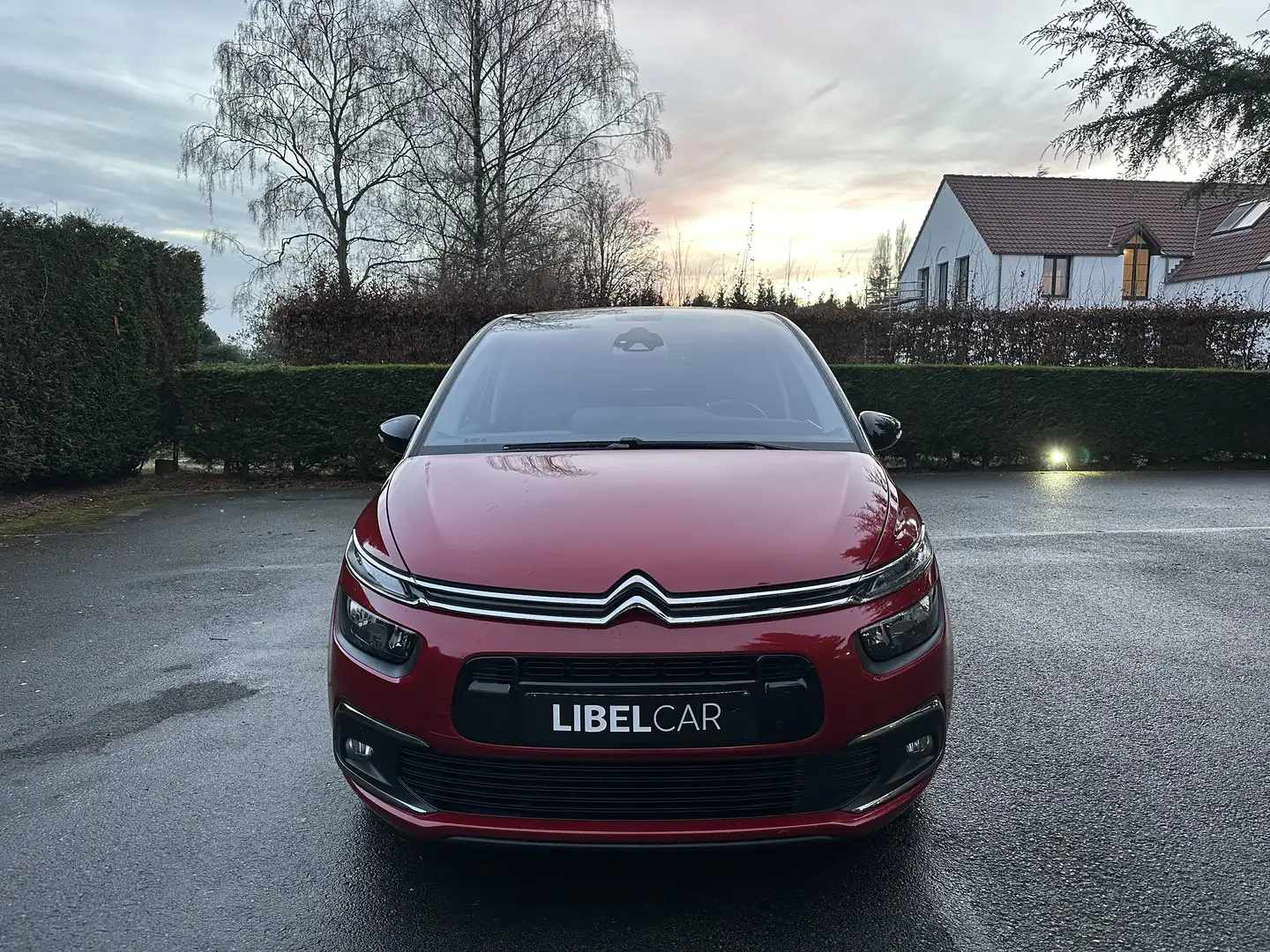 Citroen C4 SpaceTourer C4 Spacetourer Live S//GARANTIE//CARNET//1er prop Rood - 2